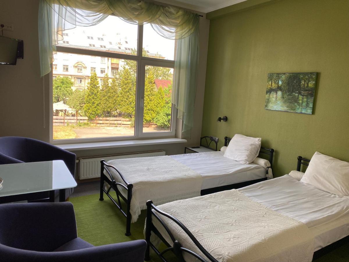 Hotel Kert Free Parking Riga Exteriör bild
