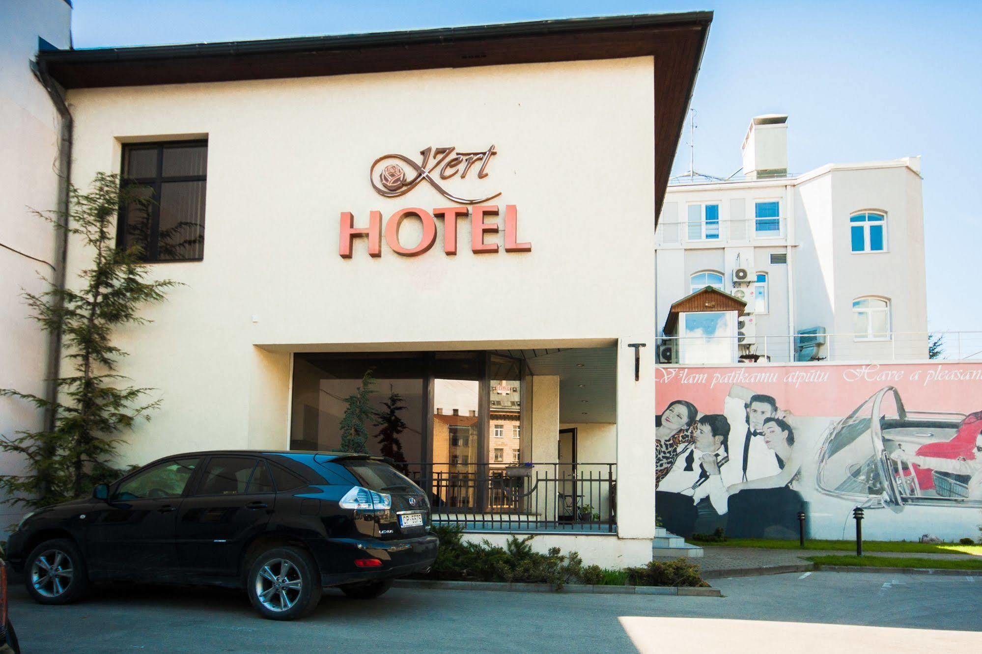 Hotel Kert Free Parking Riga Exteriör bild